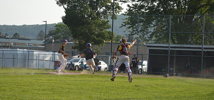 Norwich hangs on to advance to the PONY League Semi-finals